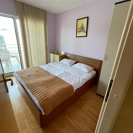 Апартаменты Center *